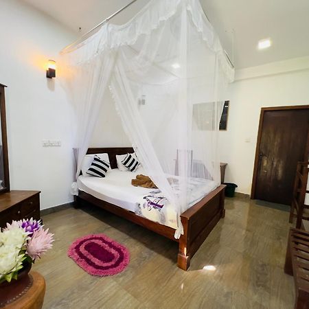Citadel Of Dreams Ella Apartment ภายนอก รูปภาพ