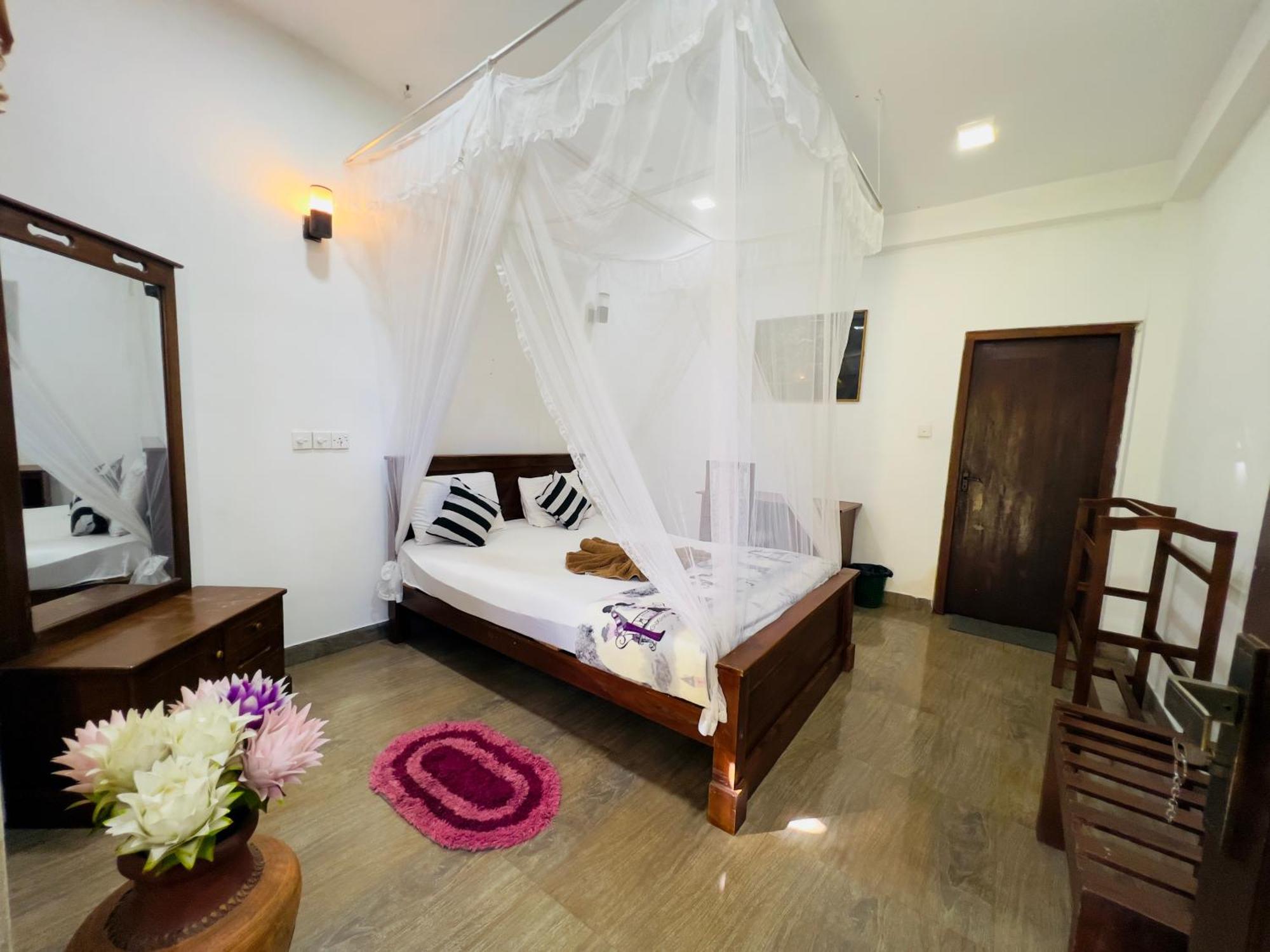Citadel Of Dreams Ella Apartment ภายนอก รูปภาพ